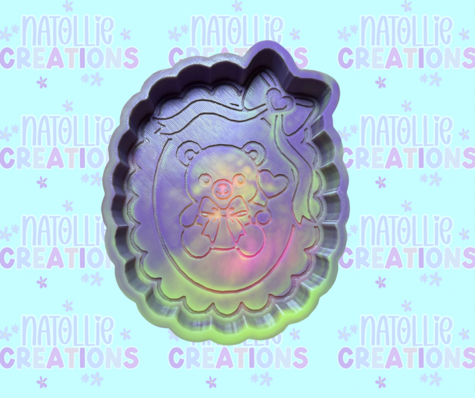 Scalloped Frame Bear Freshie Silicone Mold