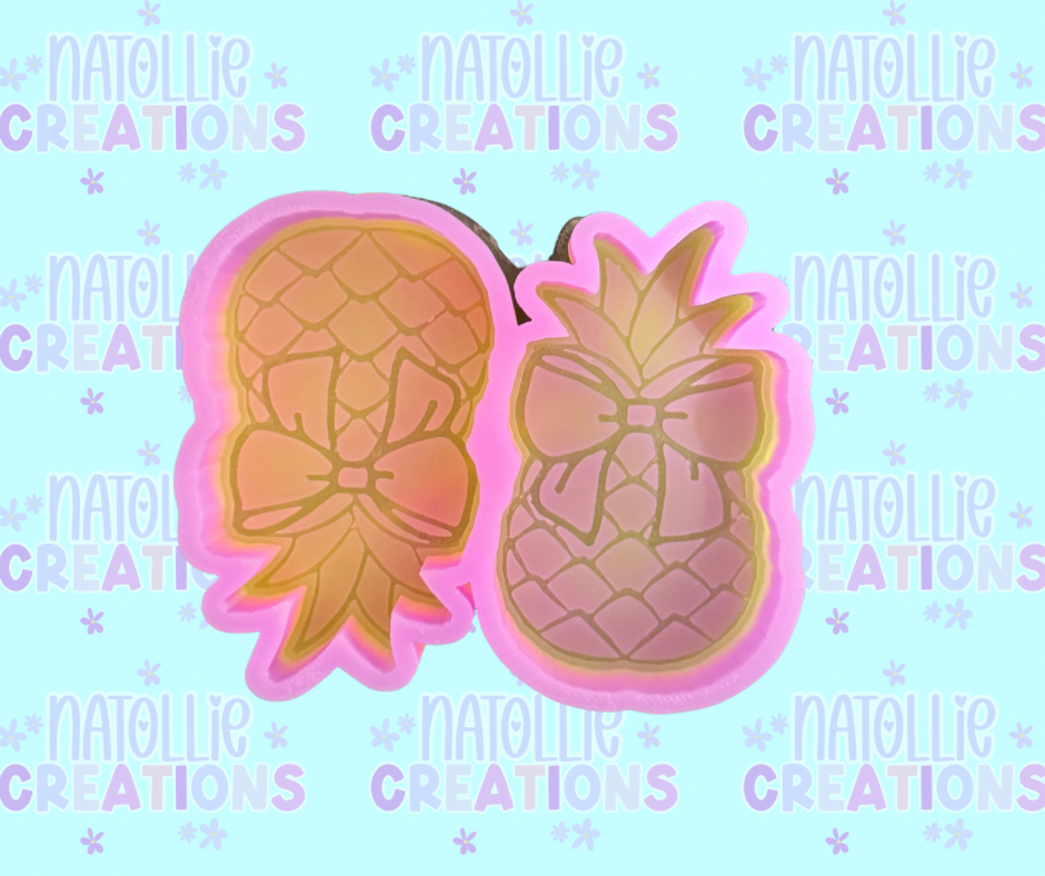 Pineapple W/ Bow Vent Clip Freshie Silicone Mold