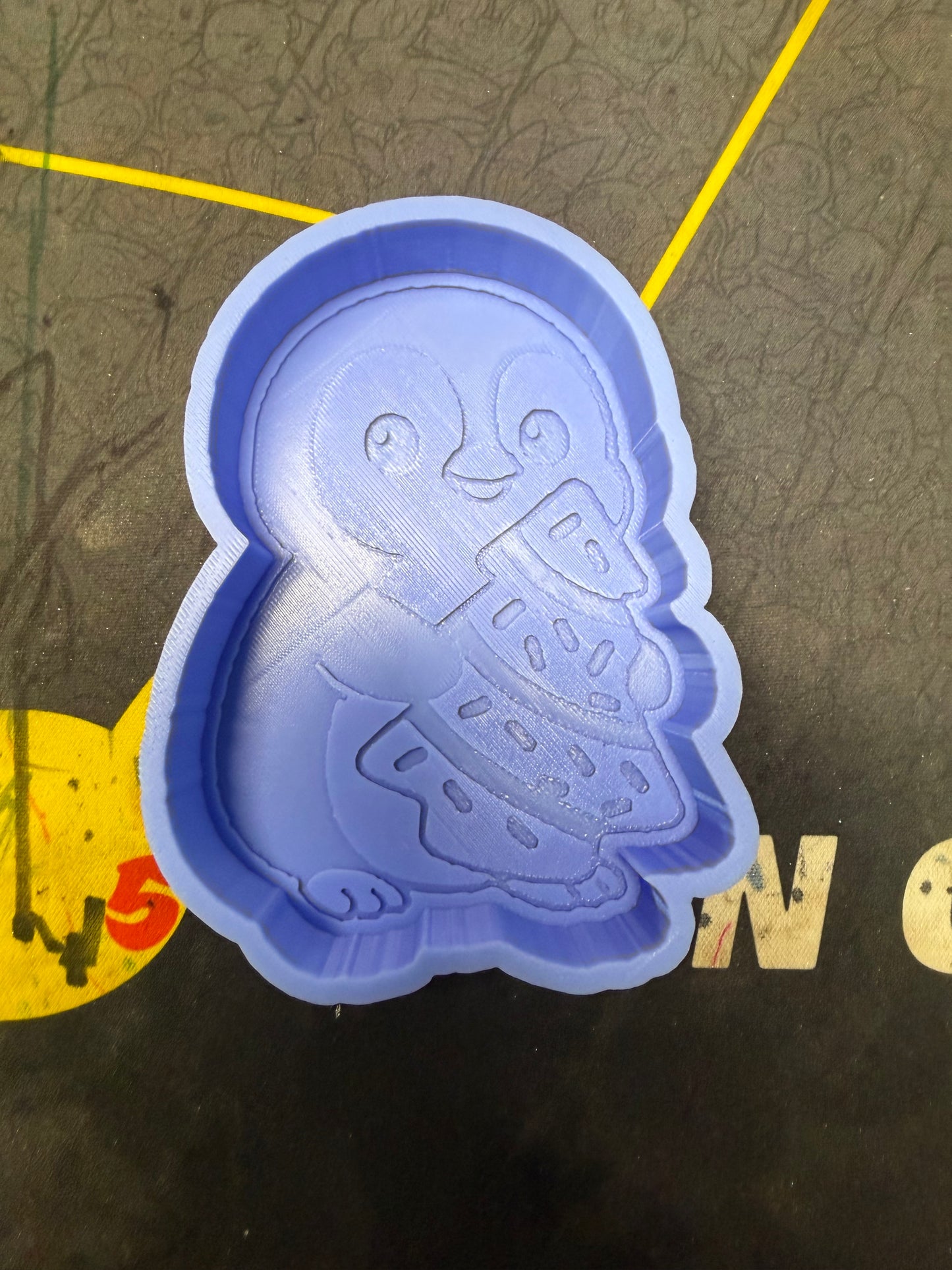 RTS - penguin snack cake