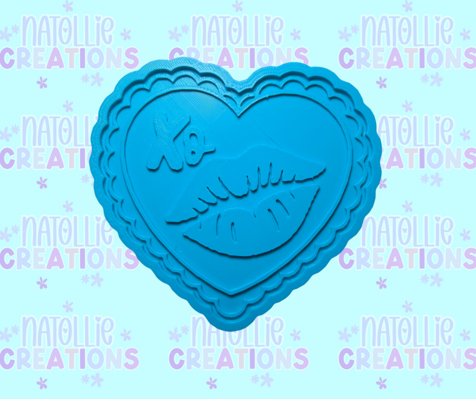 XO Scallop Heart Insert Freshie Silicone Mold