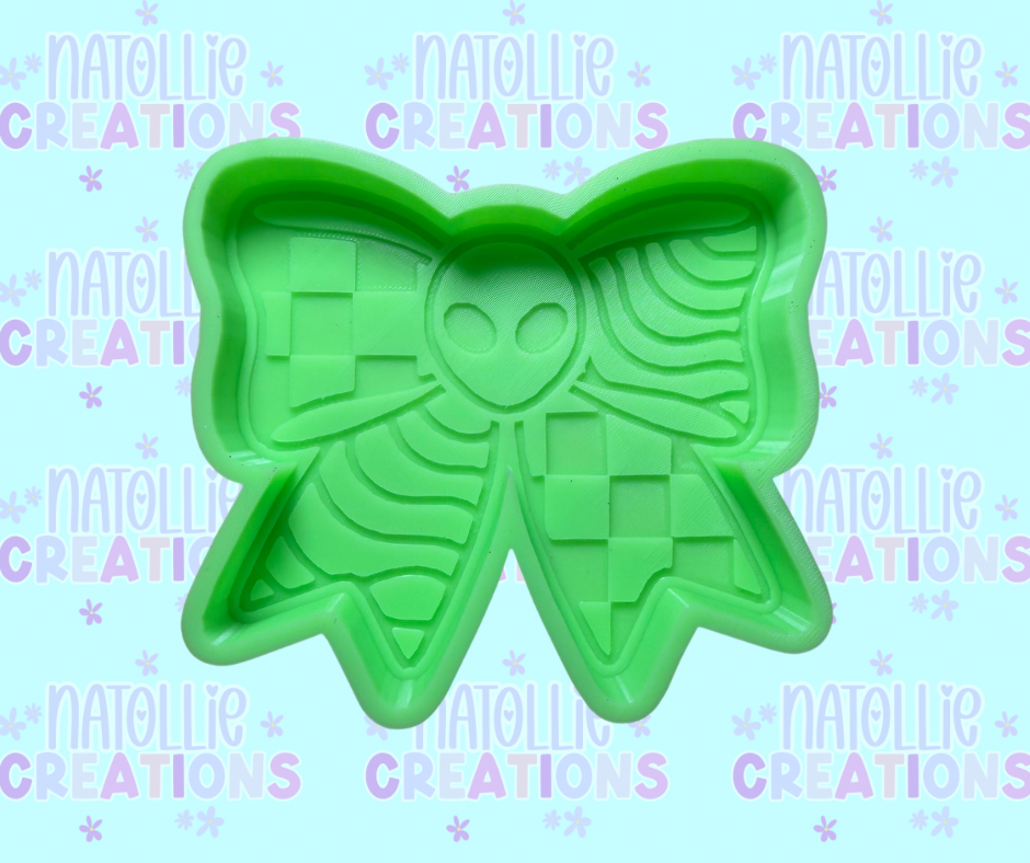 Alien Bow Freshie Silicone Mold