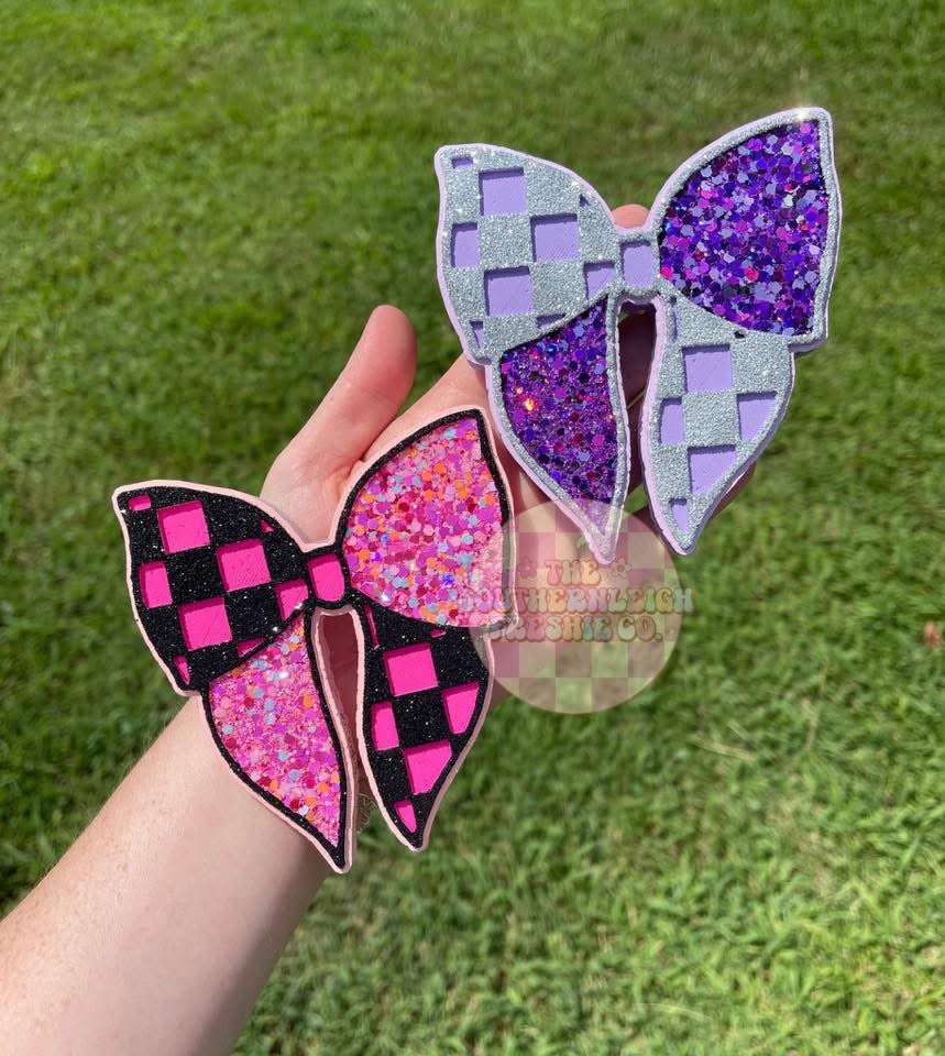 Checkered Bow Freshie Silicone Mold