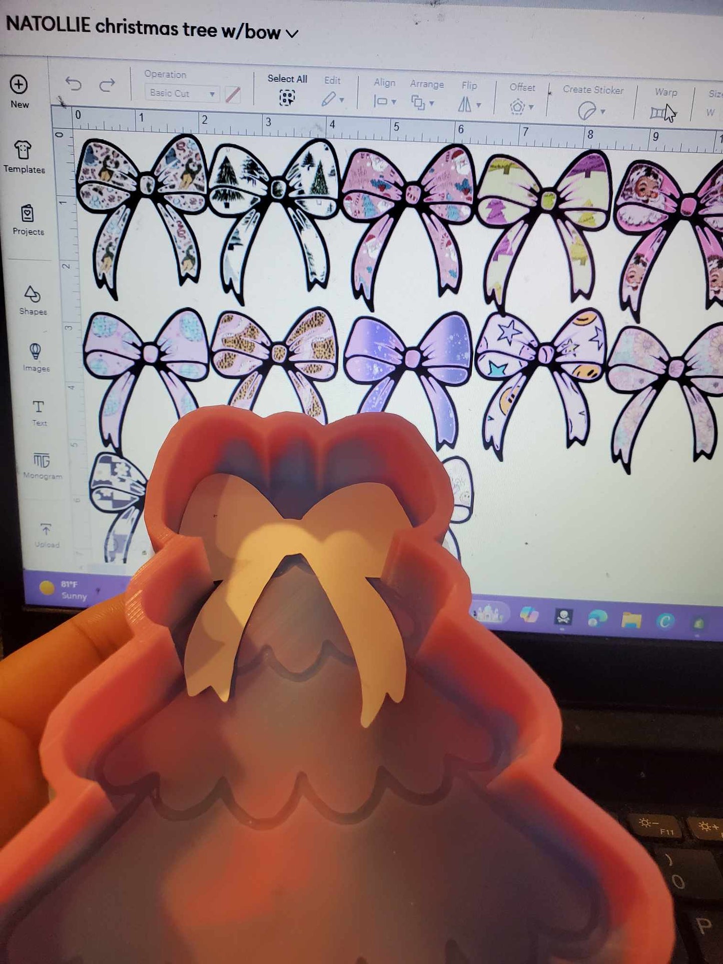 Christmas Tree With Bow - NATOLLIE CREATIONS