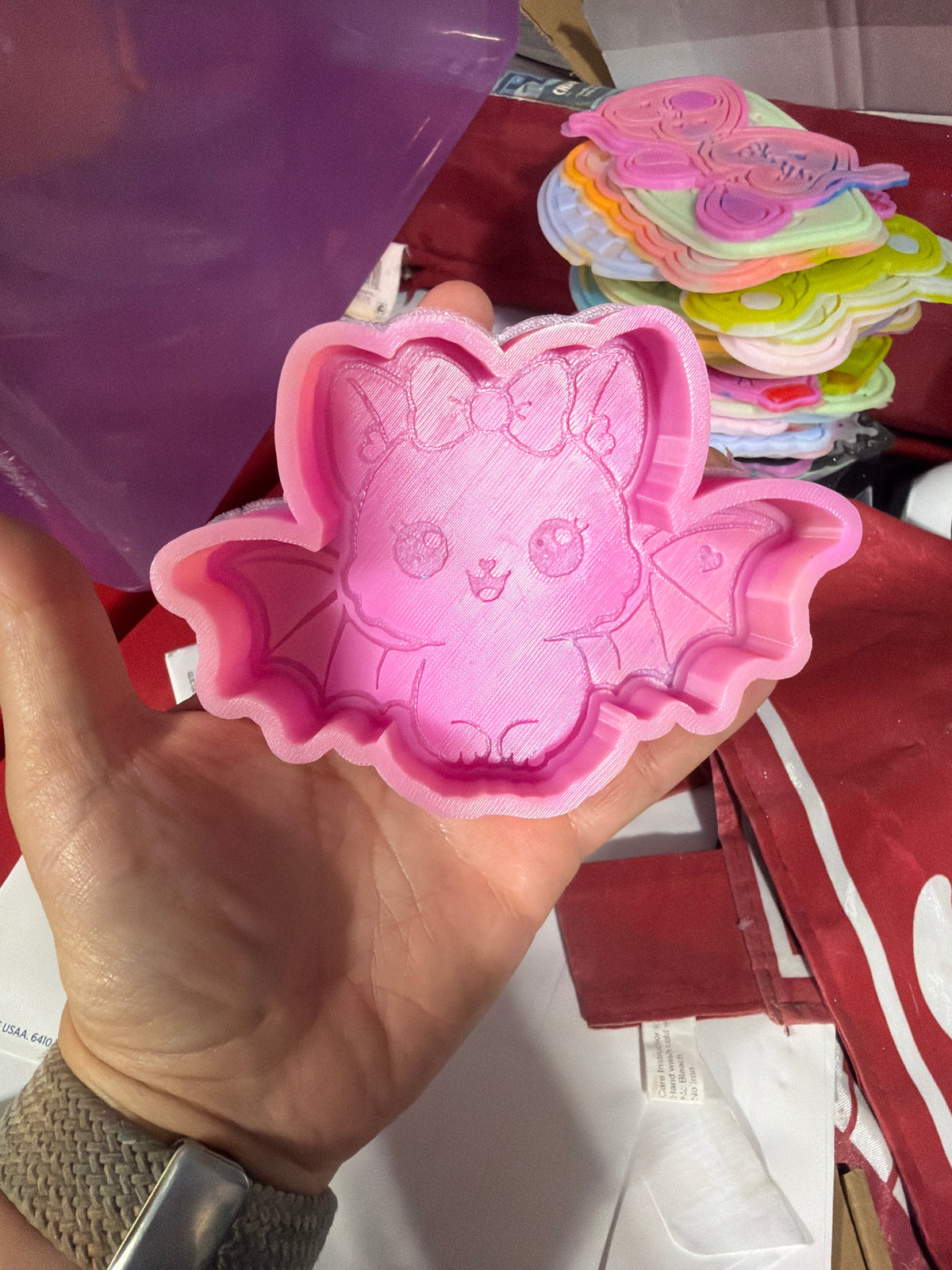 B GRADE - cutie bat