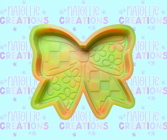 Flowers / Checkered Bow Freshie Silicone Mold