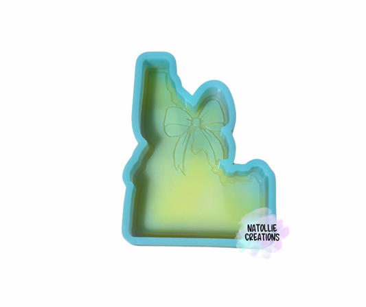 Idaho W/ Bow Freshie Silicone Mold