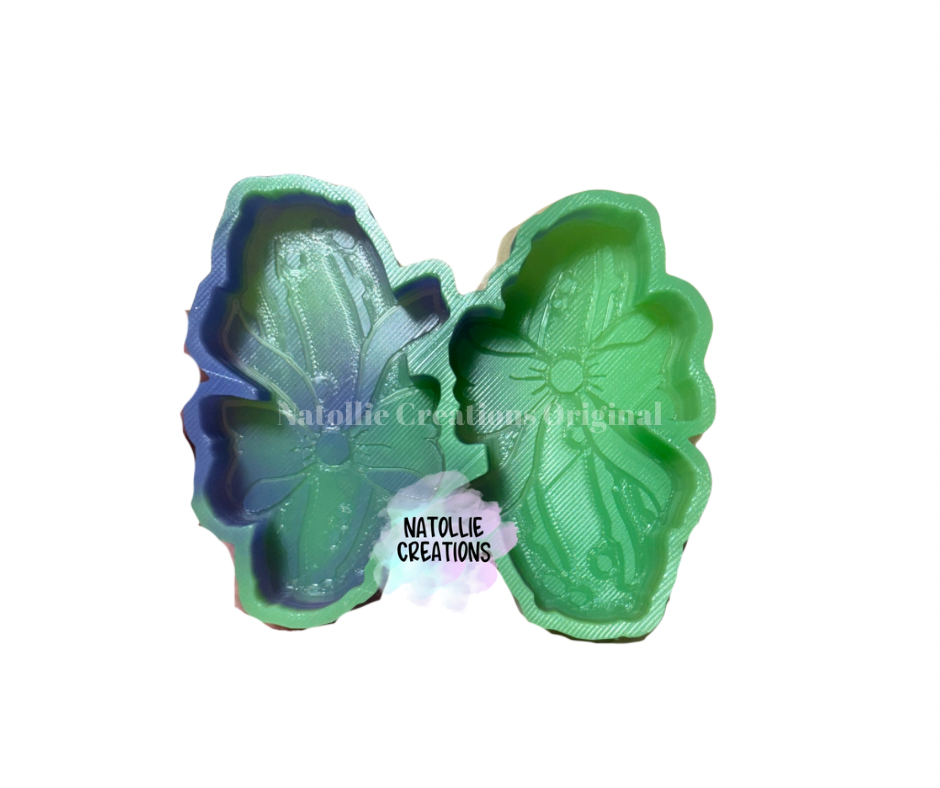 Pickle W/ Bow Vent Clip Freshie Silicone Mold