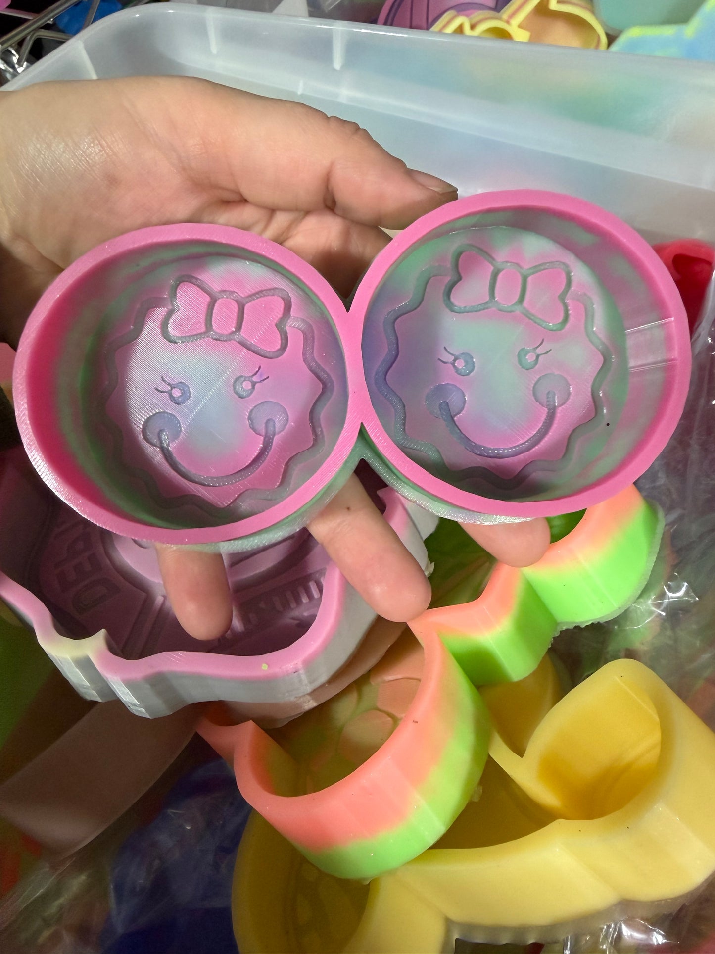 RTS - gingerbread smiley VENT