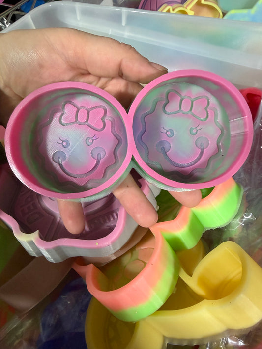 RTS - gingerbread smiley VENT