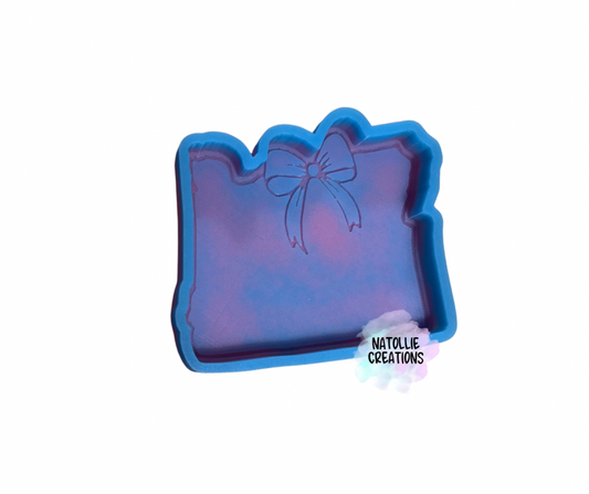 Oregon W/ Bow Freshie Silicone Mold