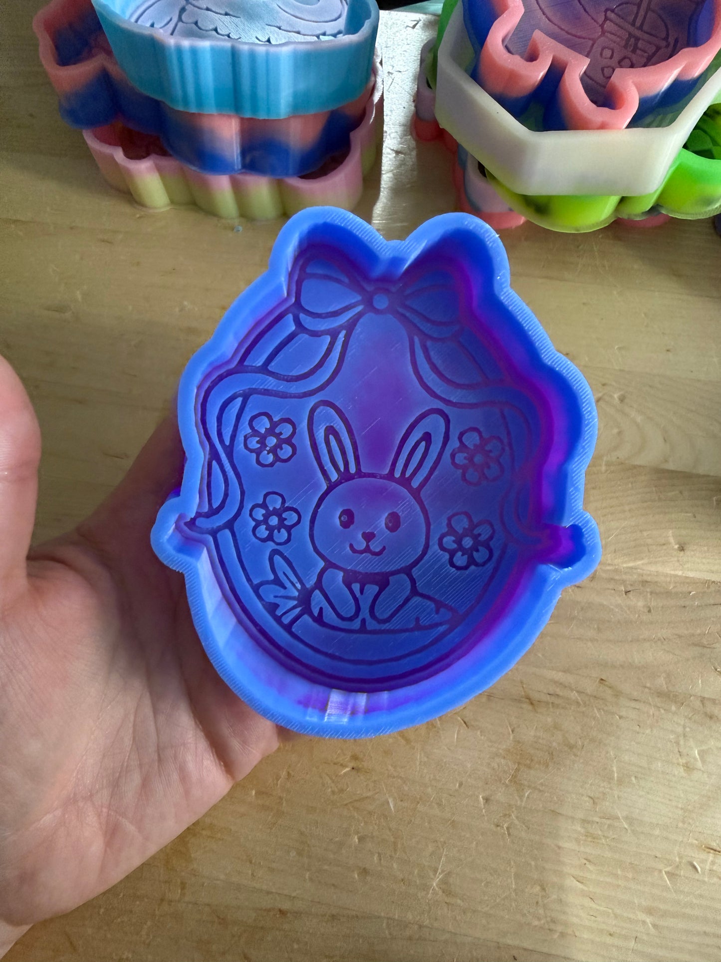 B GRADE - scalloped bunny w carrot