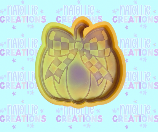 Pumpkin W/ Checkered Bow Freshie Silicone Mold