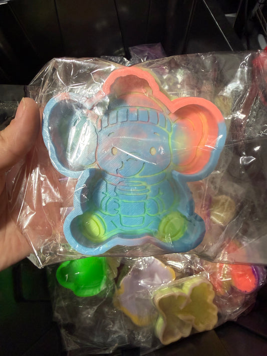 RTS - latte elephant