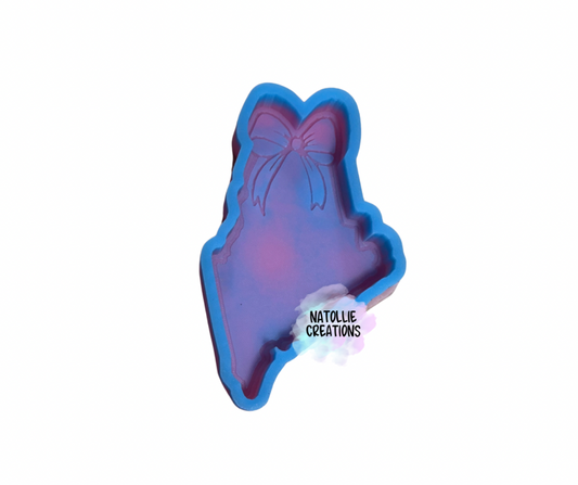 Maine W/ Bow Freshie Silicone Mold