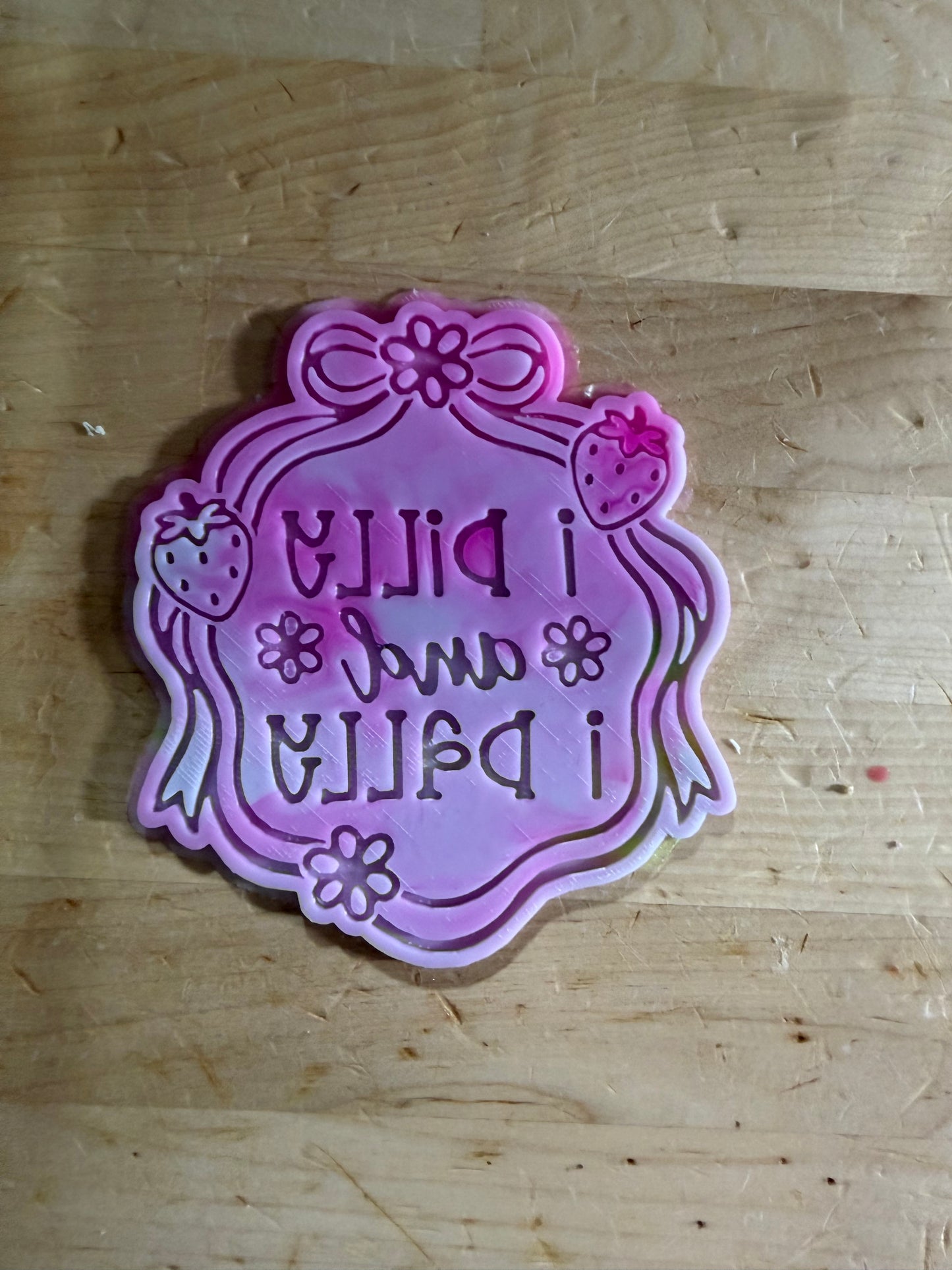 B GRADE INSERT -  i dilly & i dally - strawberry frame