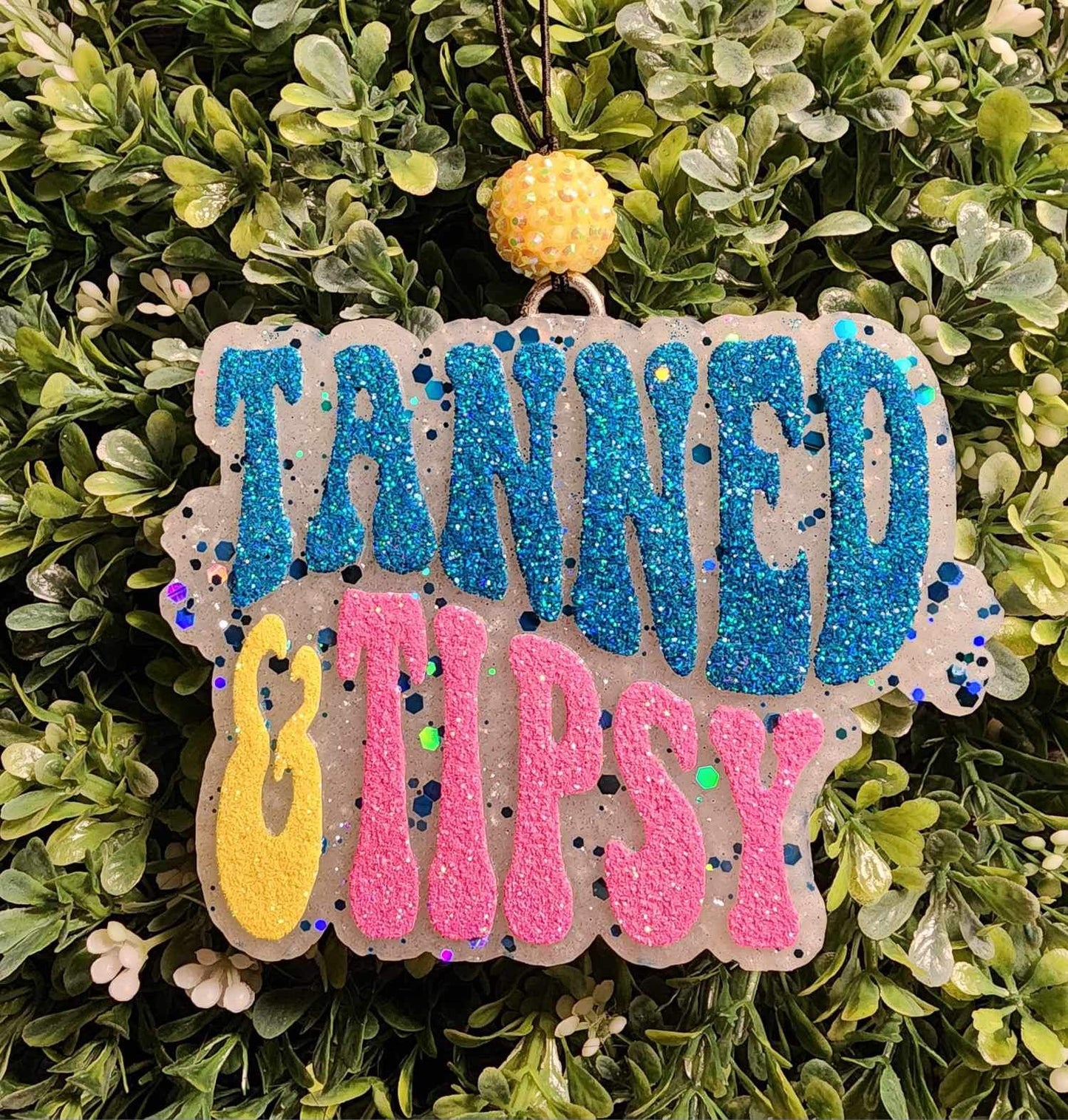 Tanned & Tipsy Freshie Silicone Mold