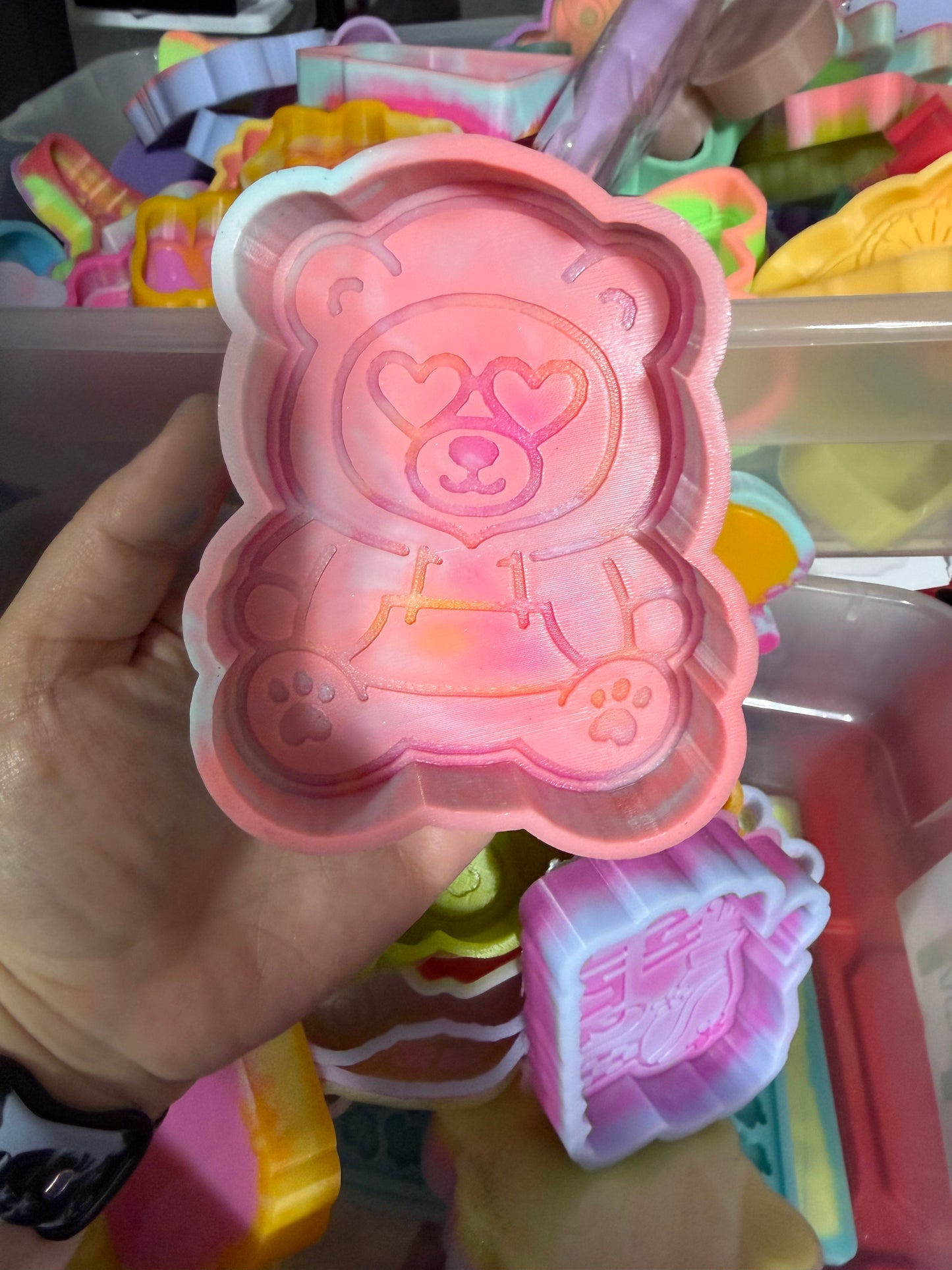 RTS - hoodie up bear