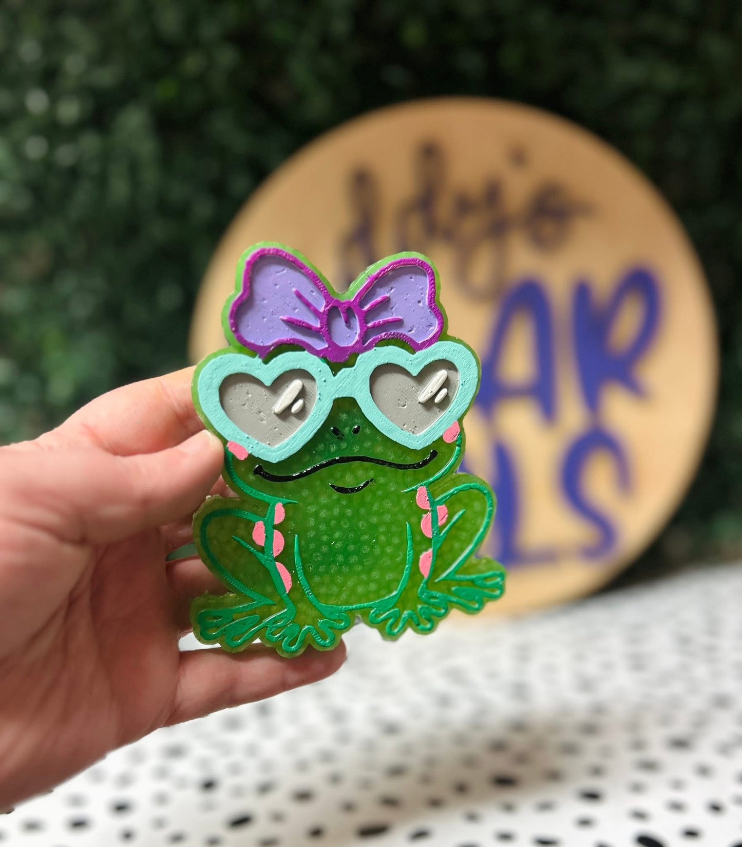 Frog W/ Bow Freshie Silicone Mold