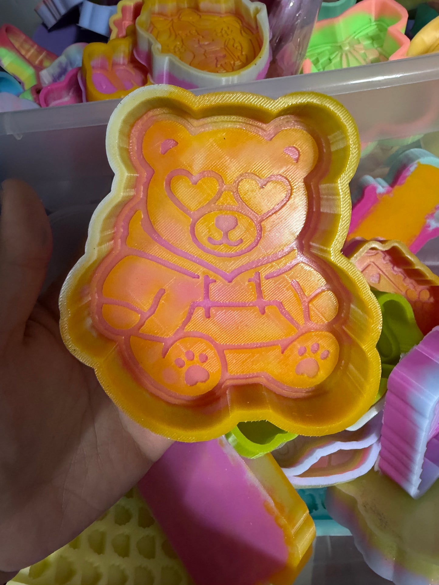 RTS - heart eye hoodie down bear