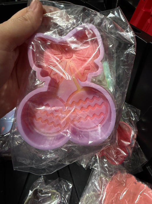 RTS - ornament cherry