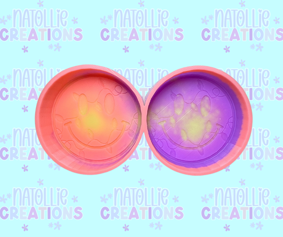 Smiley W/ Christmas Lights Vent Clip Freshie Silicone Mold