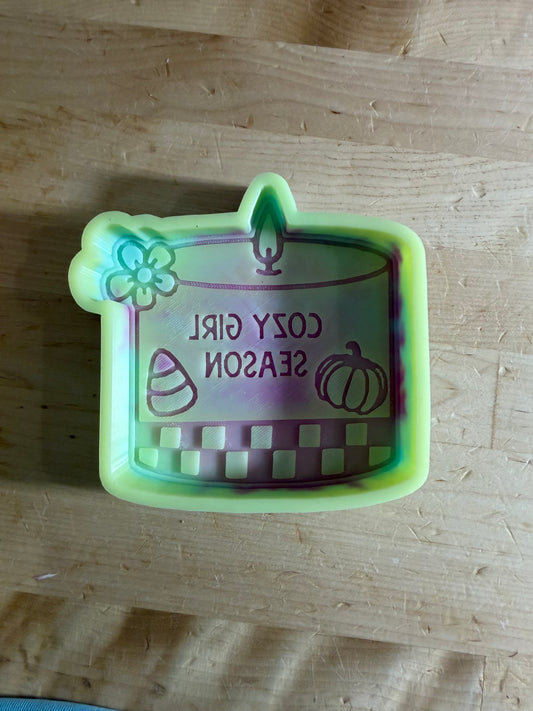 B GRADE - cozy girl candle