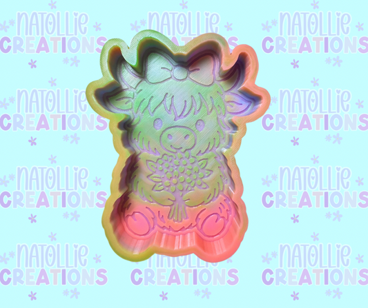 Highland W/ Flower Bouquet  Freshie Silicone Mold