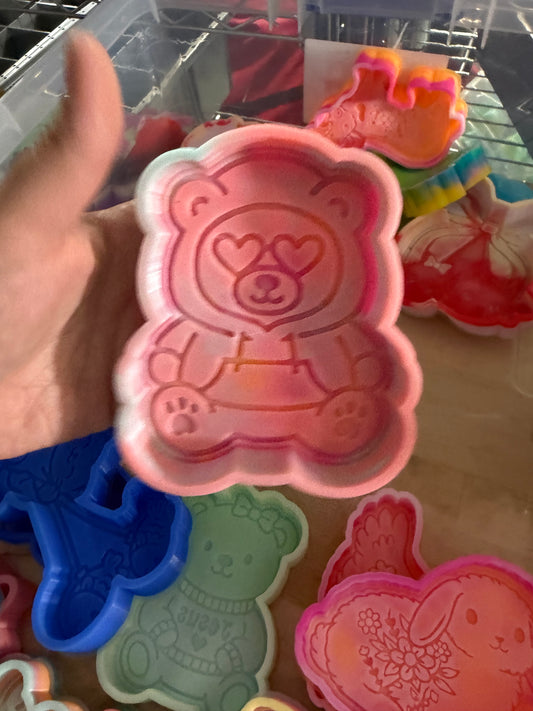 RTS - hoodie up bear
