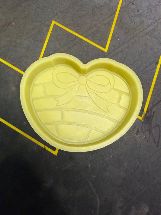 RTS - concha heart w/ bow