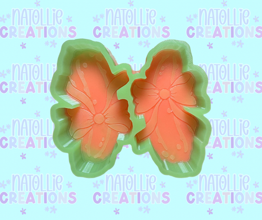 Pickle W/ Bow Vent Clip Freshie Silicone Mold