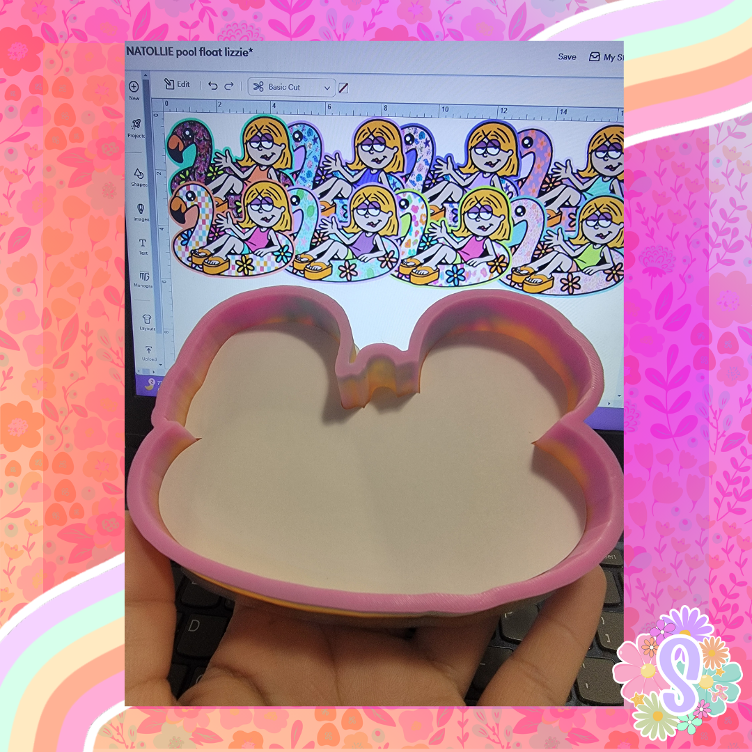 Pool Float Lizzie - NATOLLIE CREATIONS