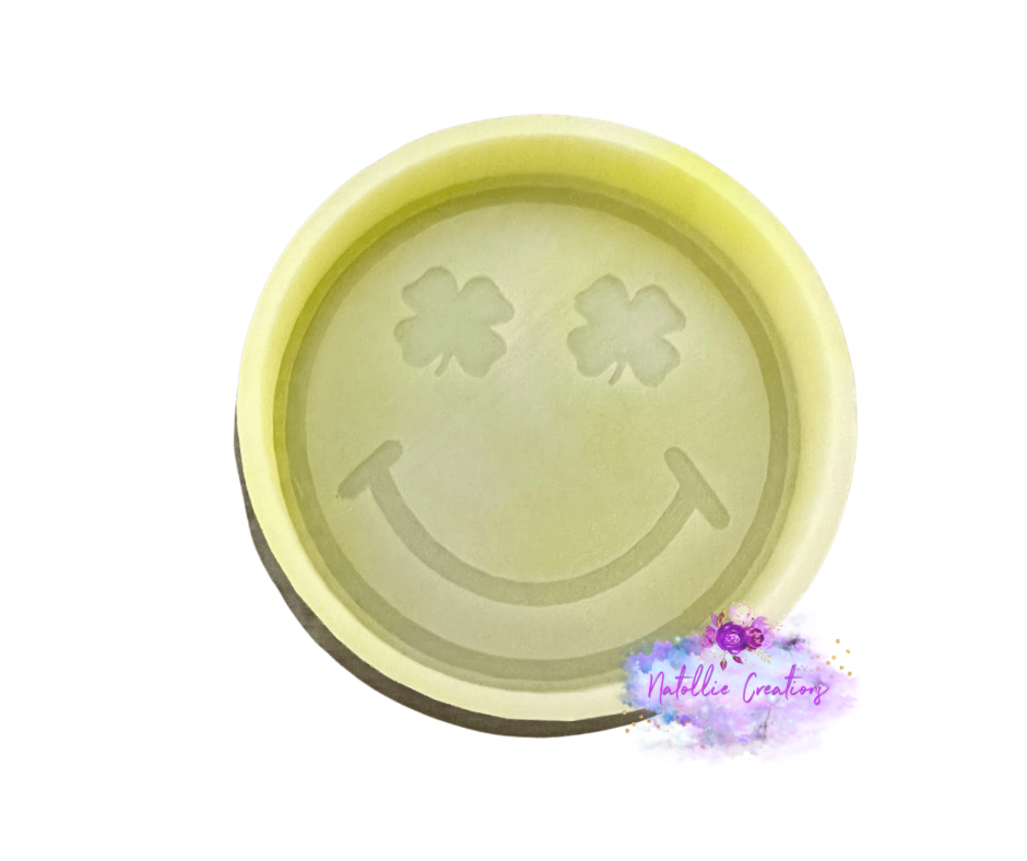 Clover Smiley Face Freshie Silicone Mold