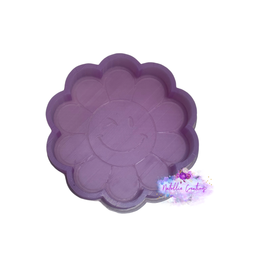 Winky Eye Retro Flower Freshie Silicone Mold